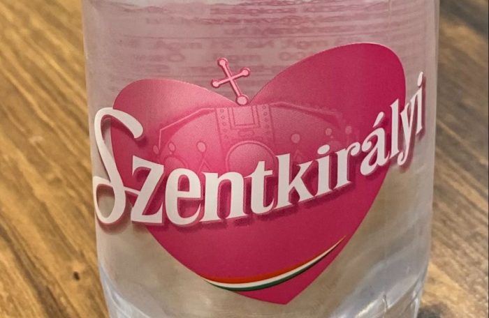 Szentkirályi szénsavmentes ásványvíz (0,5l)