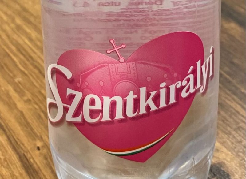 Szentkirályi szénsavmentes ásványvíz (0,5l)