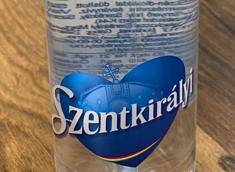 Szentkirályi szénsavas ásványvíz (0,5l)